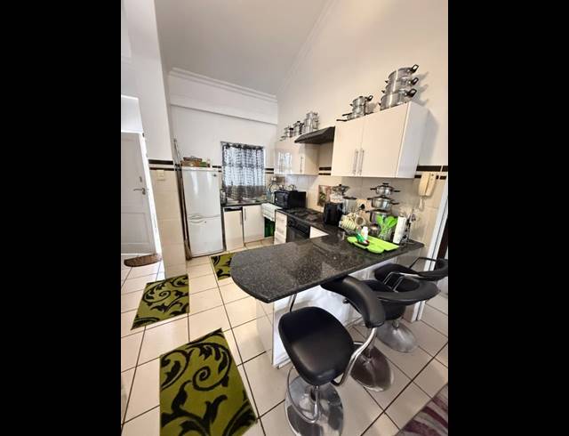 3 BEDROOM PROPERTY TO RENT IN NEW TOWN CENTRE